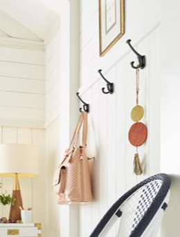 Percha Vicinity MB - Elegancia y Funcionalidad