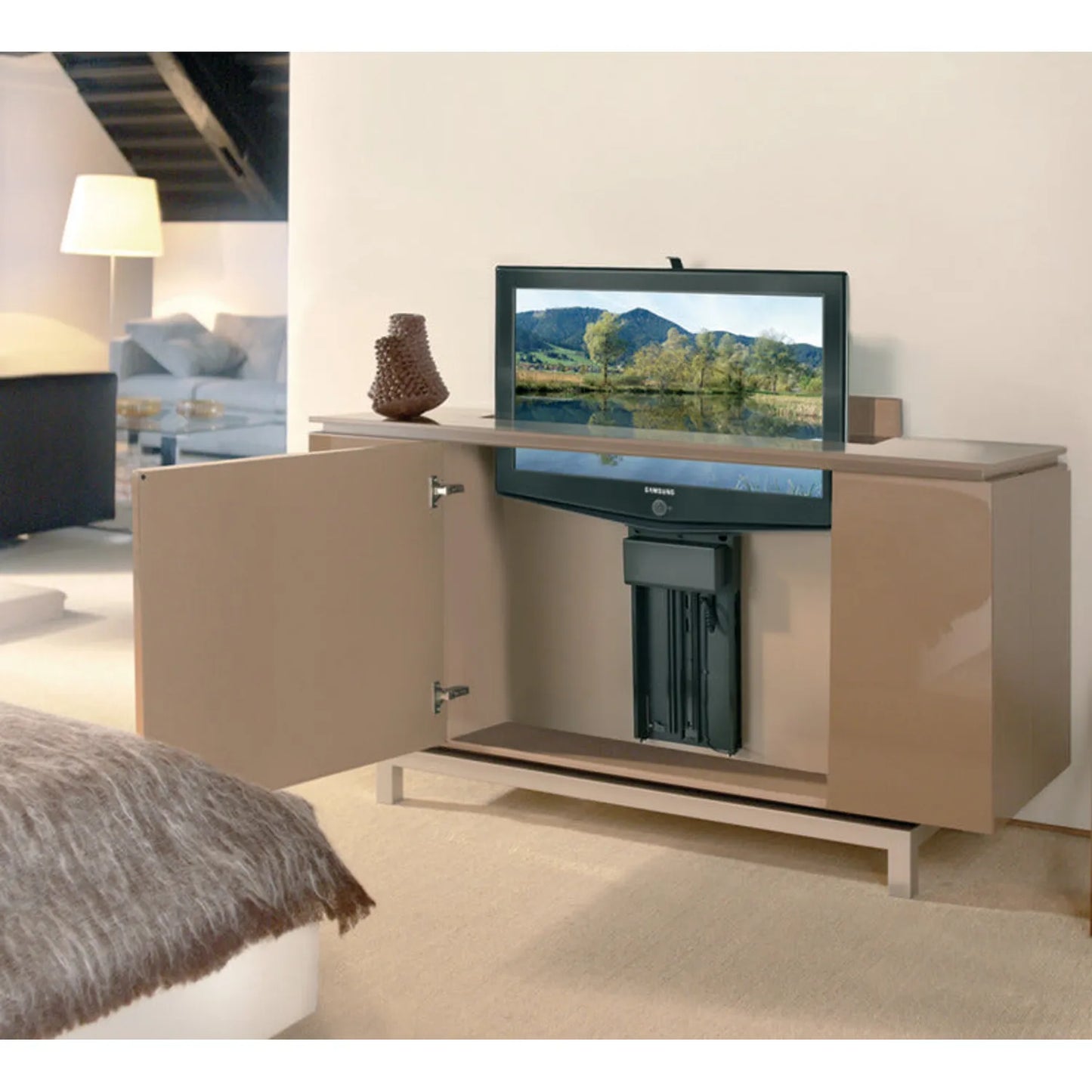 Elevador TV Motorizado 65" - 220lbs | Control Remoto