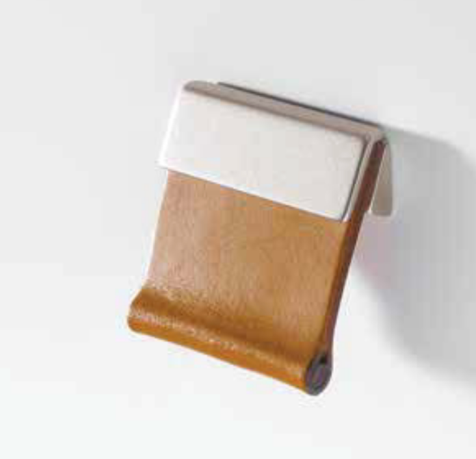 Jaladera de Cuero Natural MB00975 - Elegancia para Muebles