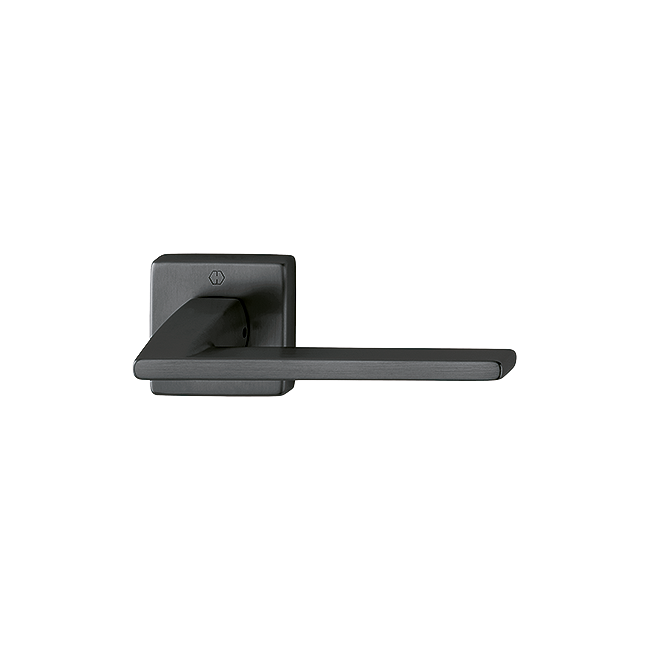 Llave Bergamo Satinada F96-1-R - Seguridad y Estilo