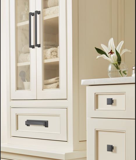 Pomo Appoint 1 1/4 FB - Diseño Elegante y Funcional