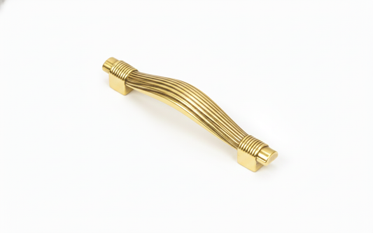 Tirador Latón Brillo 96mm - Diseño Elegante y Duradero