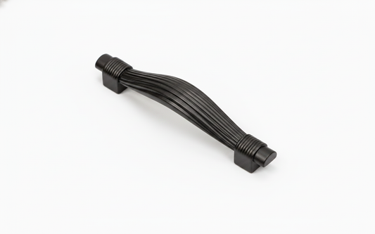 Tirador Negro Pretroleo 96mm | Estilo Moderno y Duradero