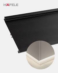 Zócalos LED Negro 150mm - Häfele Loox | Casa Ikeda